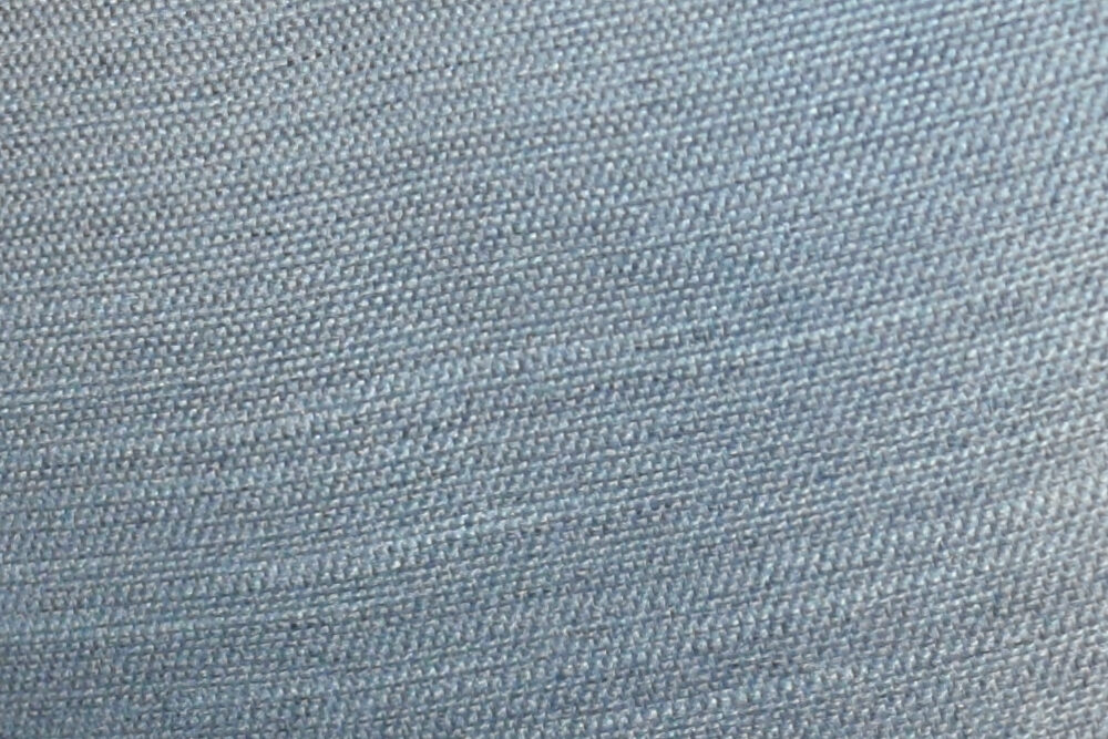 Tessuto grigio per divano letto.