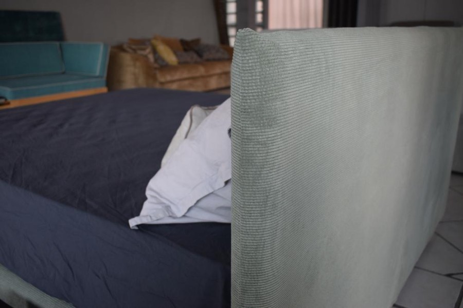 Letto matrimoniale con contenitore Abiesse 1970 Lucy.